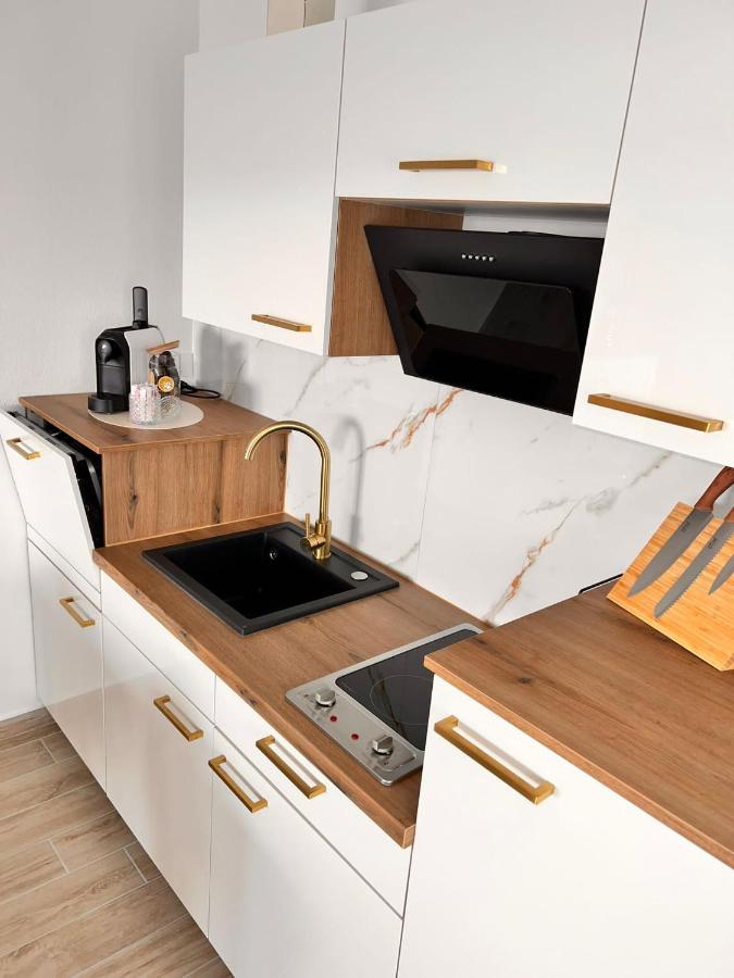 Apartmani Tin Стариград-Пакленица Екстериор снимка